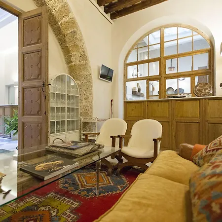 Casa De Cuatro Torres מלון