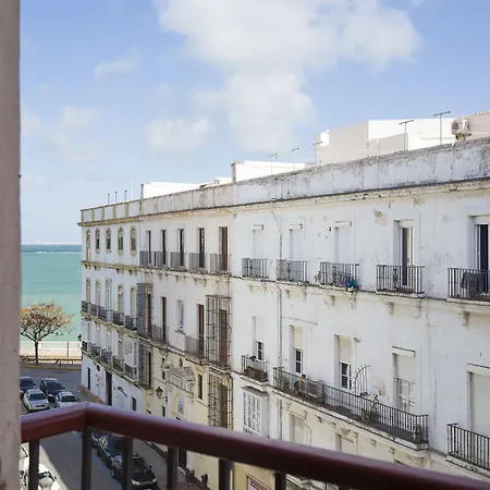 Casa De Cuatro Torres Cádiz