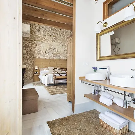 Casa De Cuatro Torres فندق كاديز