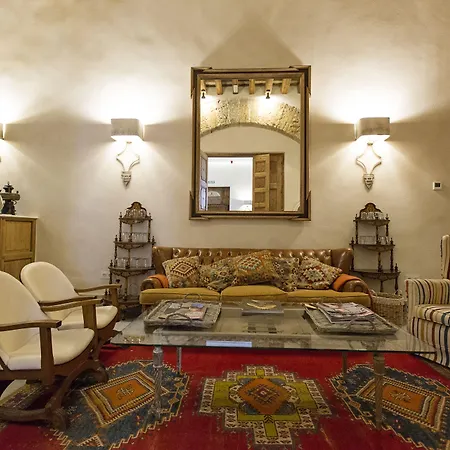 Casa De Cuatro Torres Hotel