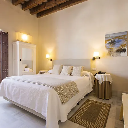 Casa De Cuatro Torres Cadiz