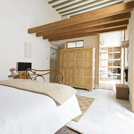 호텔 Casa De Cuatro Torres 2*