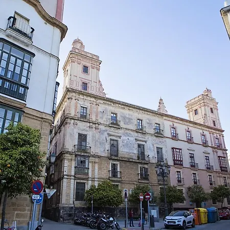 호텔 Casa De Cuatro Torres 카디스
