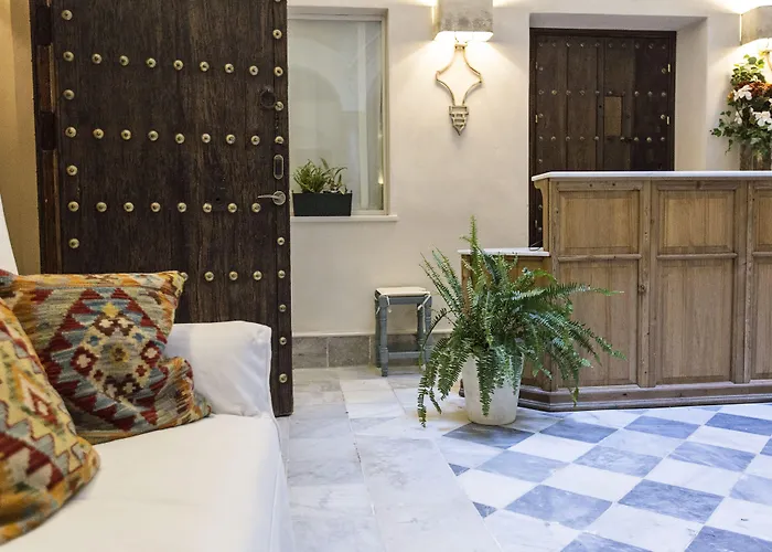 Casa De Cuatro Torres 2*