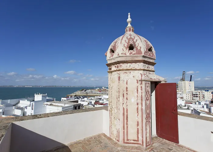 Casa De Cuatro Torres