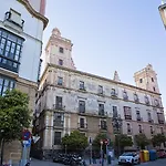 Casa De Cuatro Torres Hotel 2*