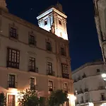 Casa De Cuatro Torres 2*