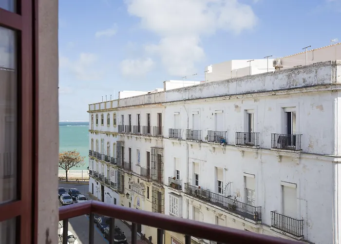 Casa De Cuatro Torres Cádiz