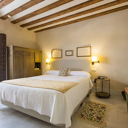 Casa De Cuatro Torres Hotel